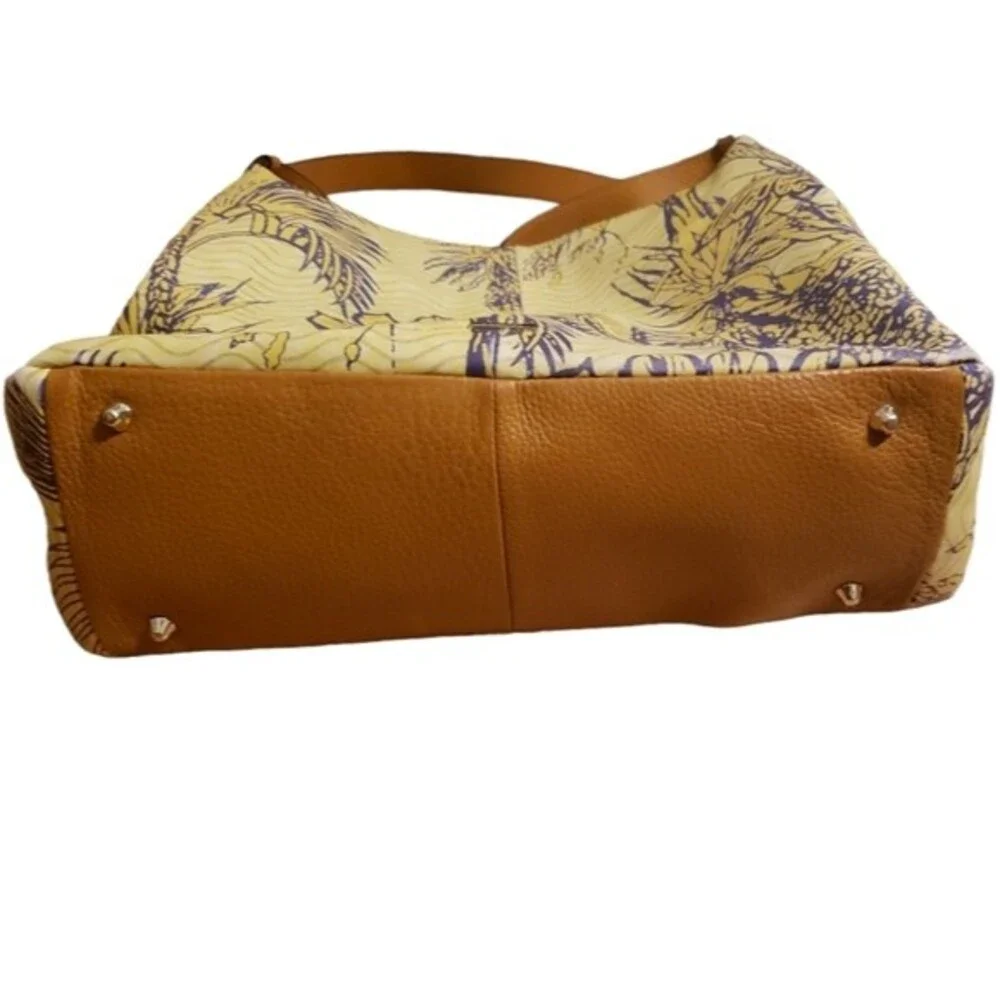 Vince Camuto Leather Tote 14